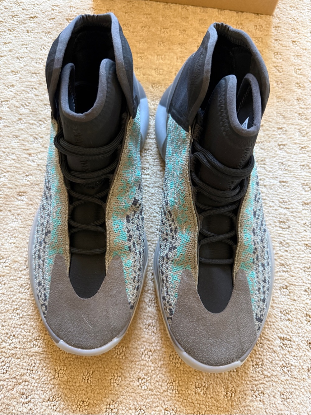 Yeezy QNTM Ophani Basketball Sneaker sz 12 Good Condition